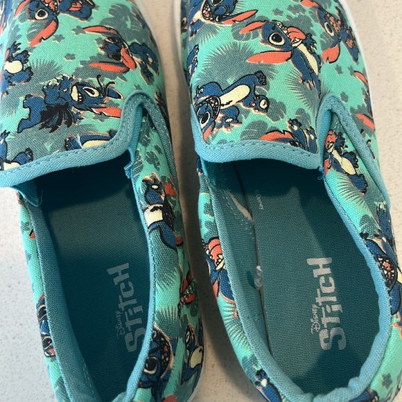 Disney Lilo & Stitch Shoes - Womens 6 - Picture 7 of 7